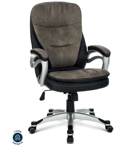 Cadeira Presidente Estofada Confortável BLM 616 P - Blume Office